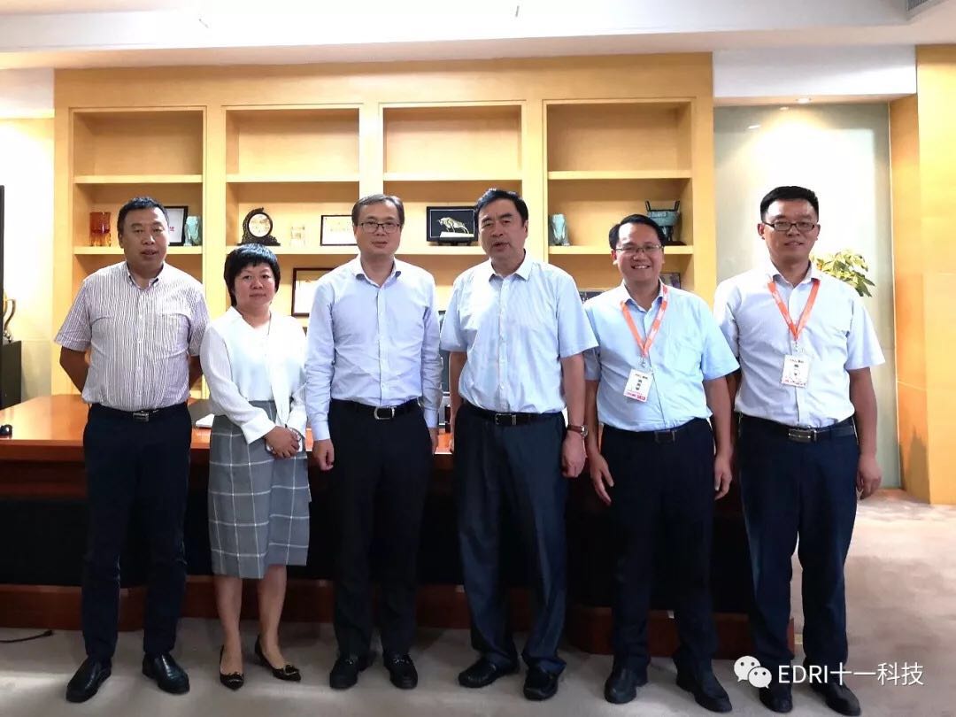 1535595152901898.jpg 2.jpg