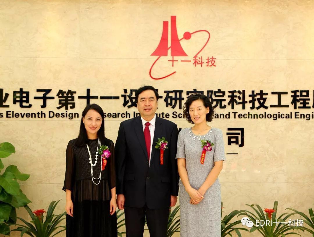 1538966013622386.jpg 21.jpg