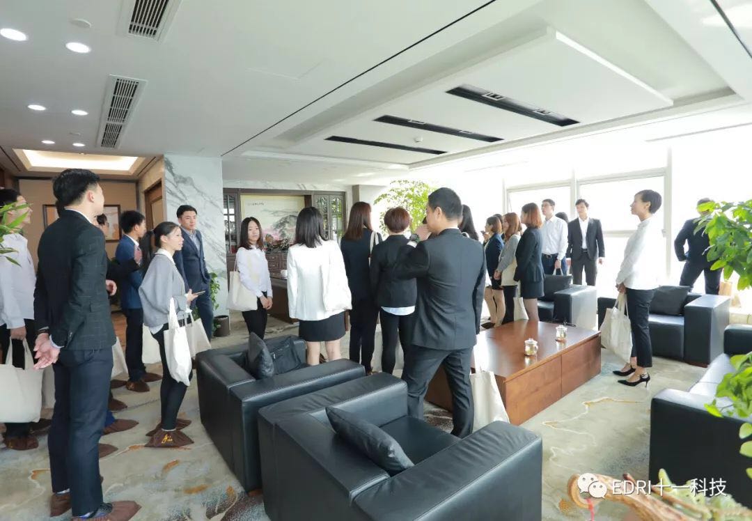 1539674830964261.jpg 2.jpg